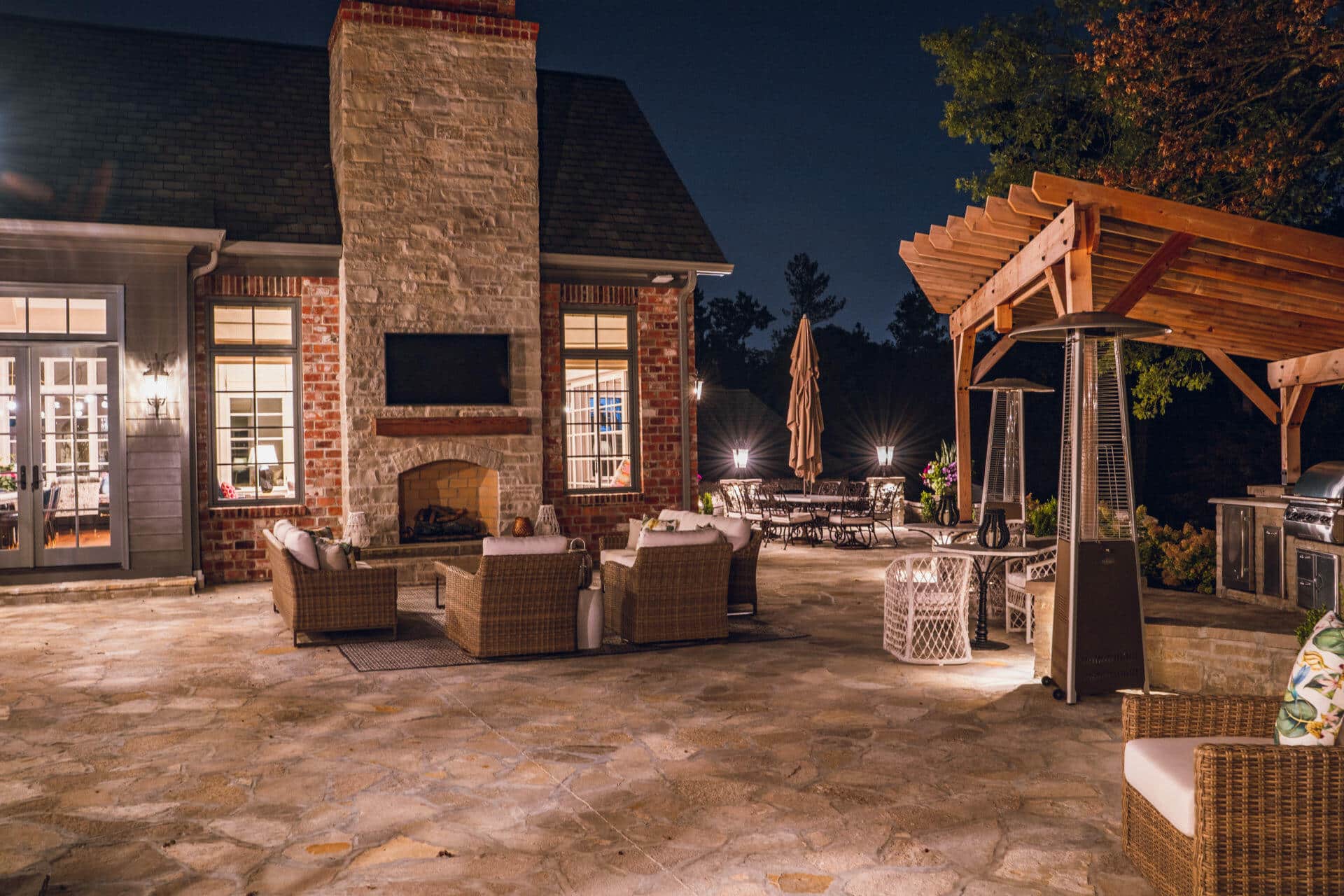 Outdoor Lighting to Elevate your Landscape|Elevate Outdoor